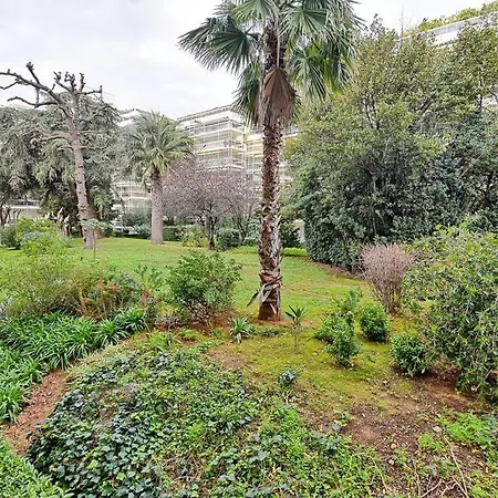 - 2p Climatise Avec Piscine Et A 8mn Des Plages Appartement *
